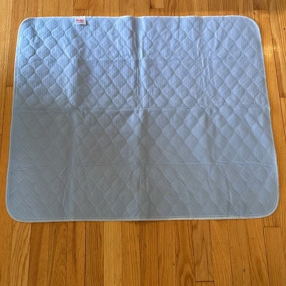 NWOT~Set Of 6 Puppy Mats~Gray & Animal Print Designed 4 Small/2 Large Mat - Picture 2 of 16